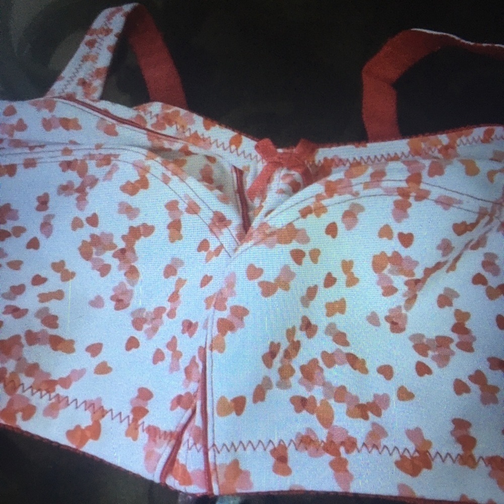 COMFORT choice pink white heart bra 38b